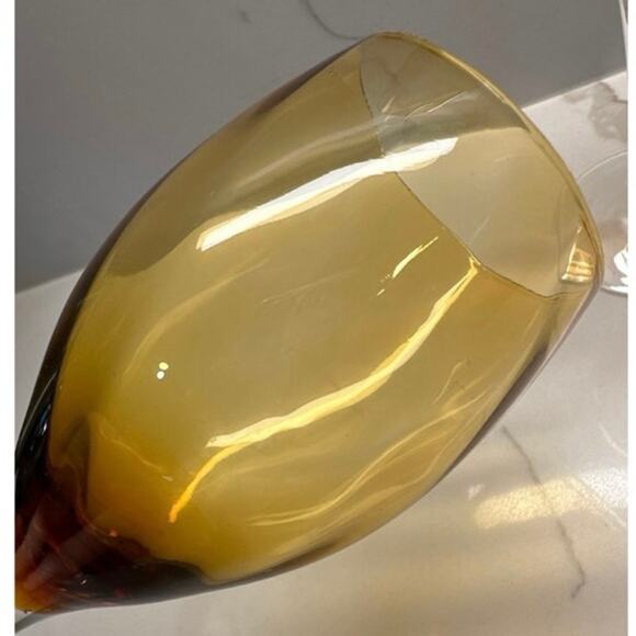 Set of 6 Amber Optic Swirl Wine Glasses Clear Stems 9" Tall Blown Glass 10 oz - Picture 6 of 6